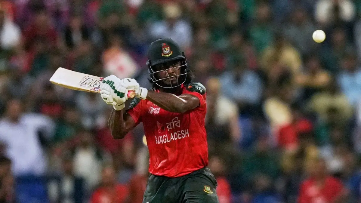 Jaker Ali in action during Asia Cup 2025