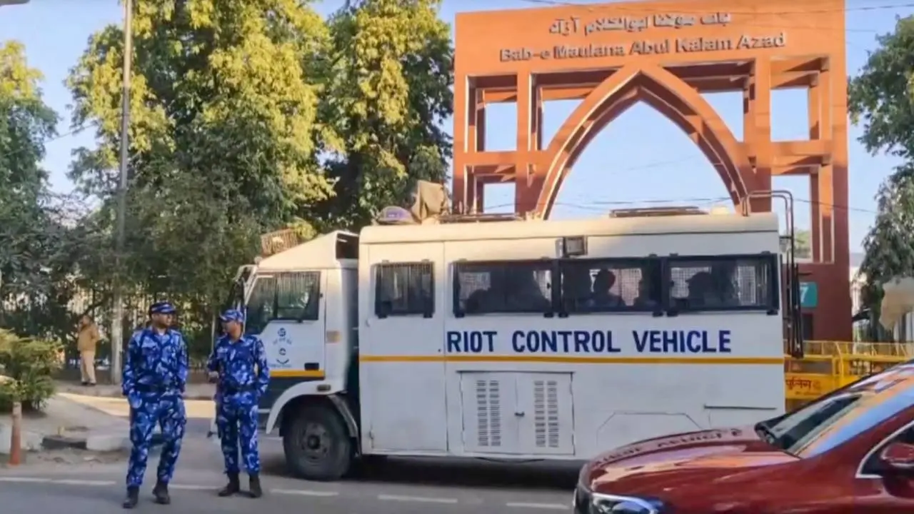 jamia millia islamia university