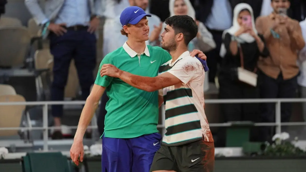 Jannik Sinner and Carlos Alcaraz during French Open 2025 final