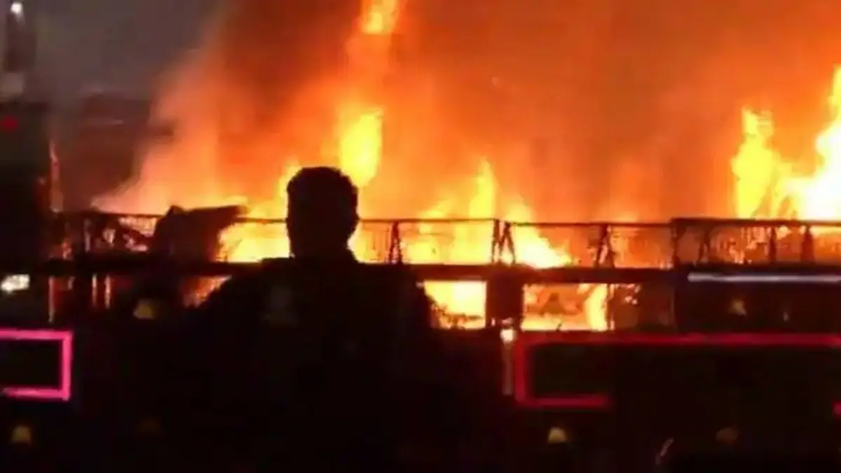 Japan, Argentina, UK Envoys Offer Condolences After Delhi Blast, Pray For Victims' Families Japan, Argentina, UK Envoys Offer Condolences After Delhi Blast, Pray For Victims' Families