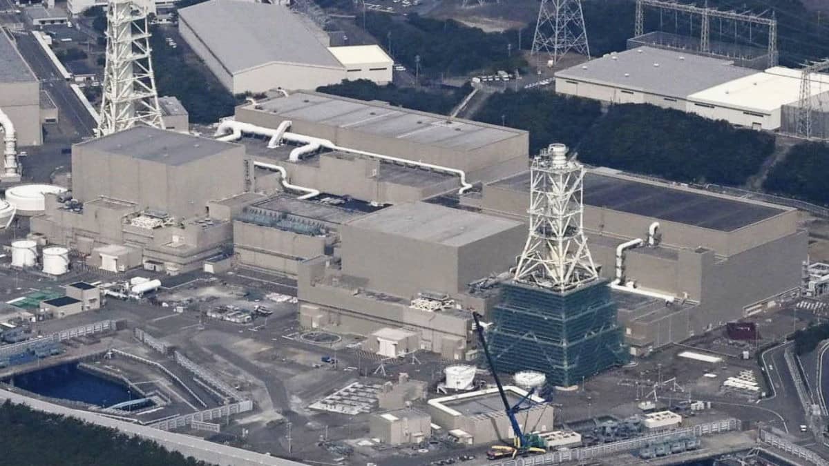 Japan’s Nuclear Watchdog Halts Plant’s Reactor Safety Screening Over Falsified Data