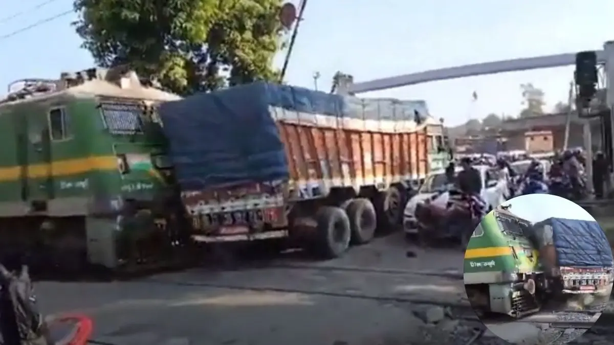 jasidih madhupur train truck collision gonda asansol express several vehicles hit