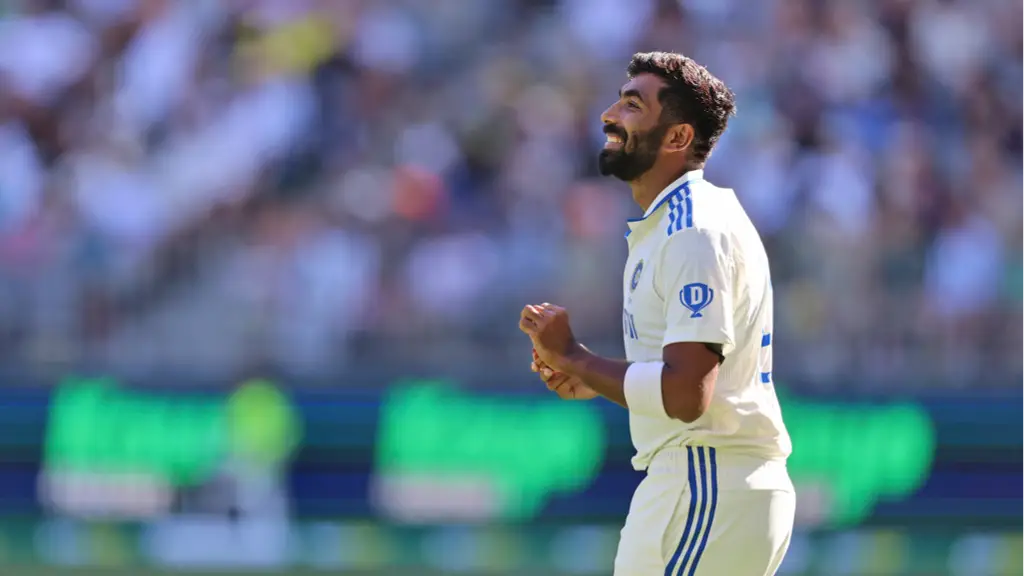 Jasprit Bumrah and Smriti Mandhana Win BCCI Awards