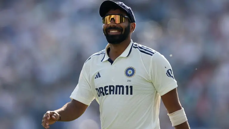 बुमराह बने एशिया के 'बादशाह'... रूट को उखाड़ अंग्रेजों को दिया जख्म, साथ में तोड़ा वसीम अकरम का घमंड! jasprit bumrah creates history breaks Wasim akram record Most Test Wickets by Asians in SENA