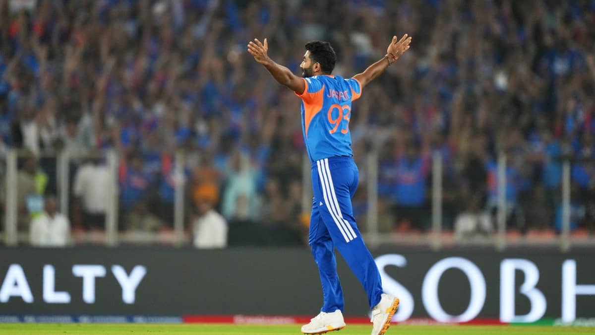 Jasprit Bumrah rcelebrates a wicket