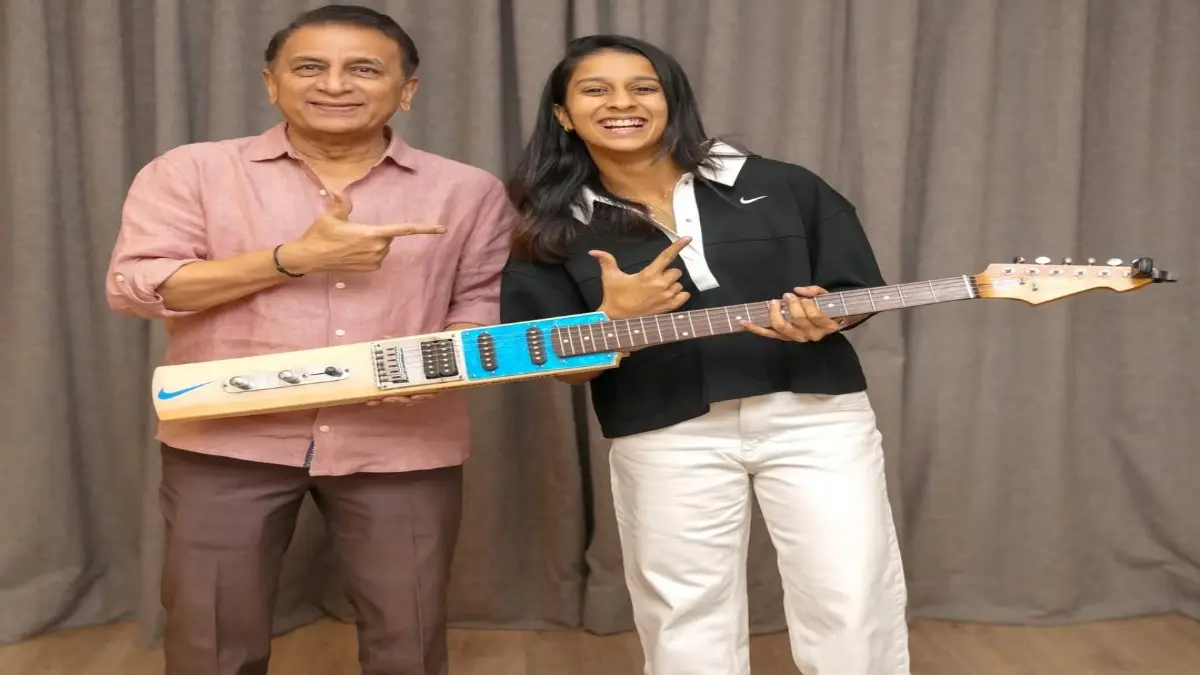 Jemimah Rodrigues with Sunil Gavaskar
