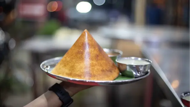 Jini Dosa.