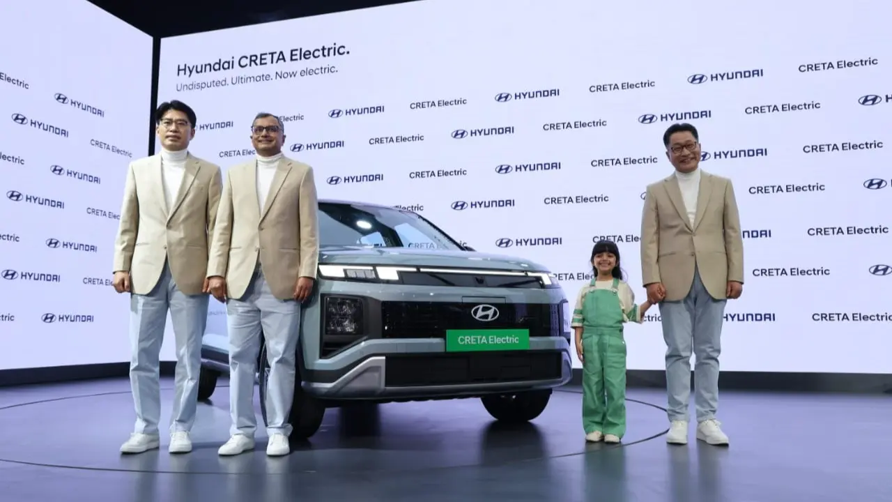 JT Park, Executive Director (Sales, Marketing and Service) - Hyundai Motor India Limited (HMIL), Mr. Tarun Garg, Whole-time Director & Chief Operating Officer - HMIL, and Mr. Unsoo Kim, Managing Director - HMIL, at the launch of the Hyundai CRETA Electric at Bharat Mobility Global Expo 2025 in New Delhi.