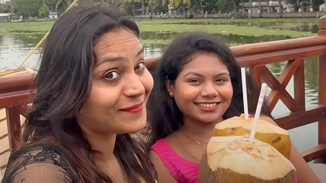 Jyoti Malhotra with Priyanka Senapati