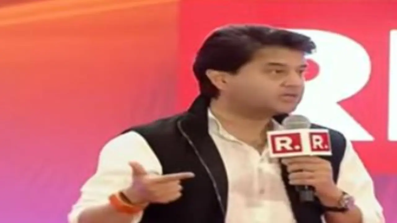 'गारंटी देता हूं कि हम 6G में दुनिया को लीड करेंगे', Republic Plenary Summit में बोले ज्योतिरादित्य सिंधिया Jyotiraditya Scindia at Republic Plenary Summit 2025