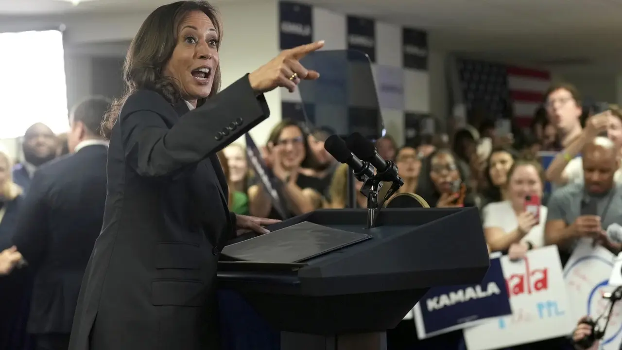 Kamala Harris Is Preparing To Lead Democrats In 2024