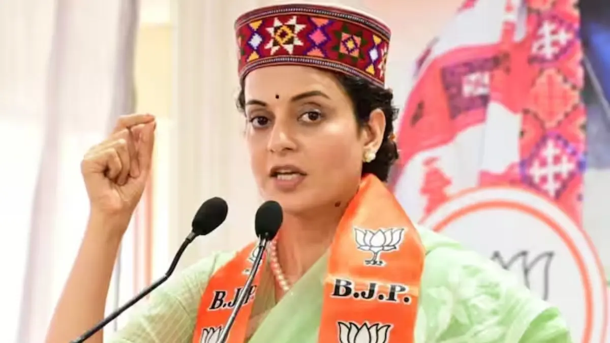 संसद में विपक्ष पर बयान देतीं BJP सांसद कंगना रनौत