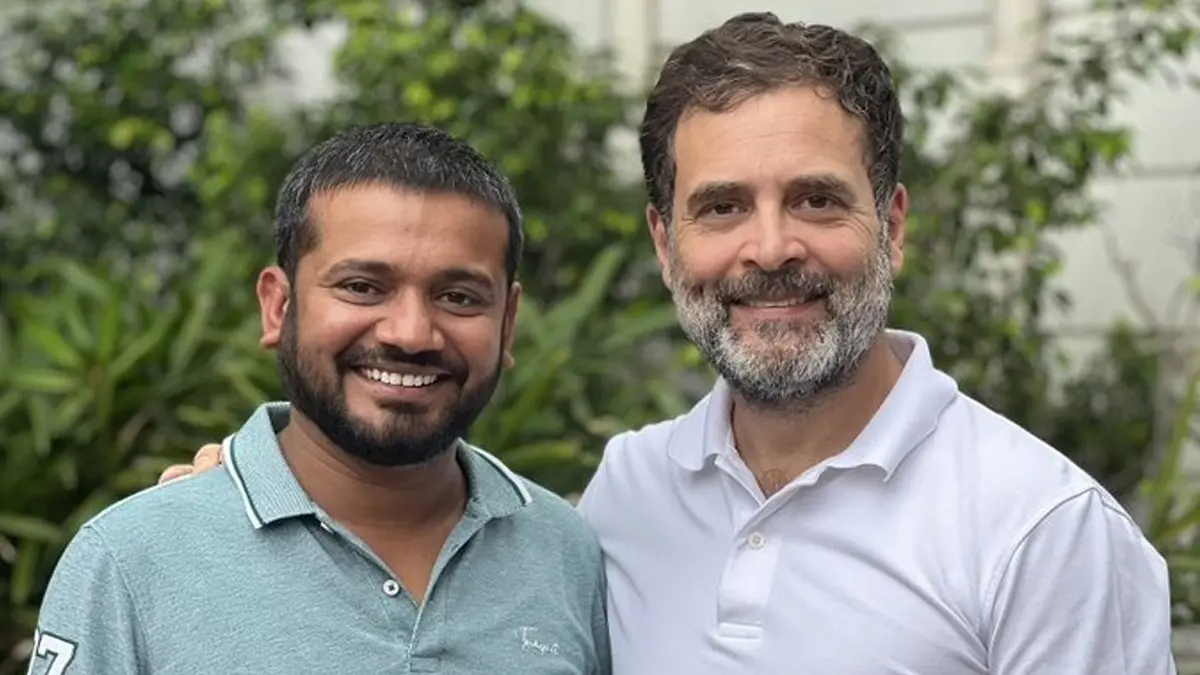 kanhaiya kumar with Rahul Gandhi