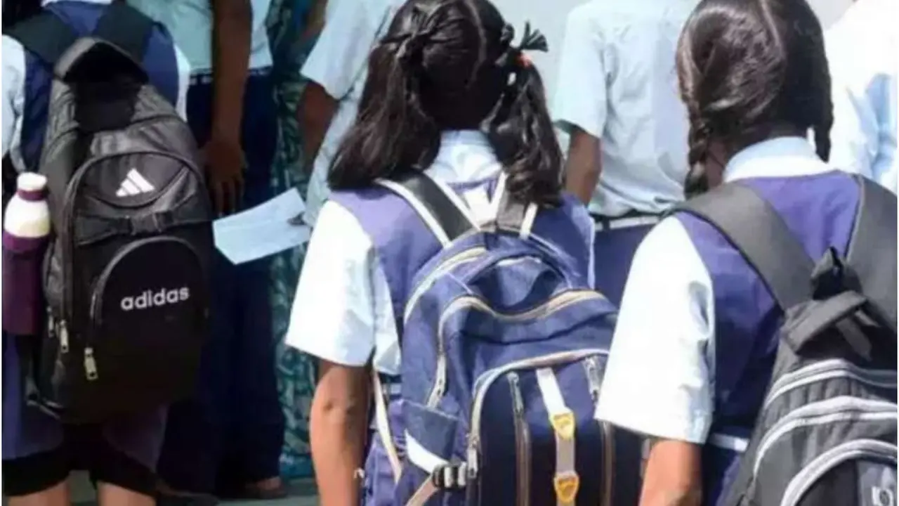 Will Schools, Colleges and Government Offices Be Closed on 27 December, in Uttar Pradesh?