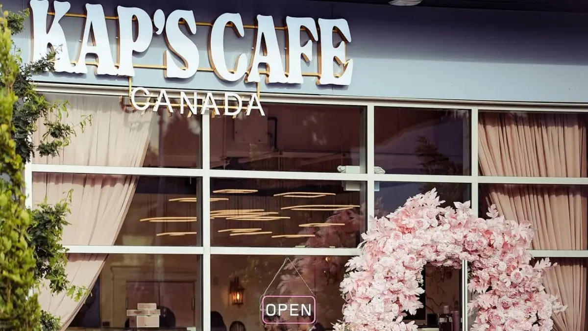 Viral Video Of Surrey Cafe Shooting Near Kapil Sharma's ‘Kaps Cafe’ Surfaces, Threat Message After Firing Triggers Alarm Viral Video Of Surrey Cafe Shooting Near Kapil Sharma's ‘Kaps Cafe’ Surfaces, Threat Message After Firing Triggers Alarm