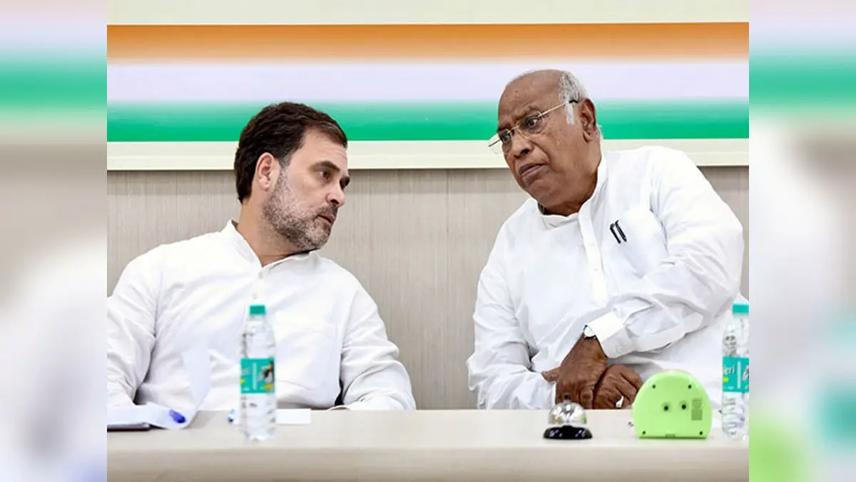 Karnataka Political Tension: Rahul Gandhi, Kharge Hold Key Meeting; Final Decision On Power Tussle In 2 Days