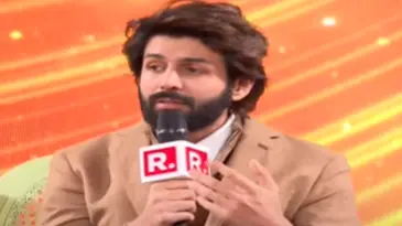 From 3rd Hand Car To Luxurious Lamborghini: Kartik Aaryan On Power Of Manifestation Kartik Aaryan at Republic Bharat Sangam summit