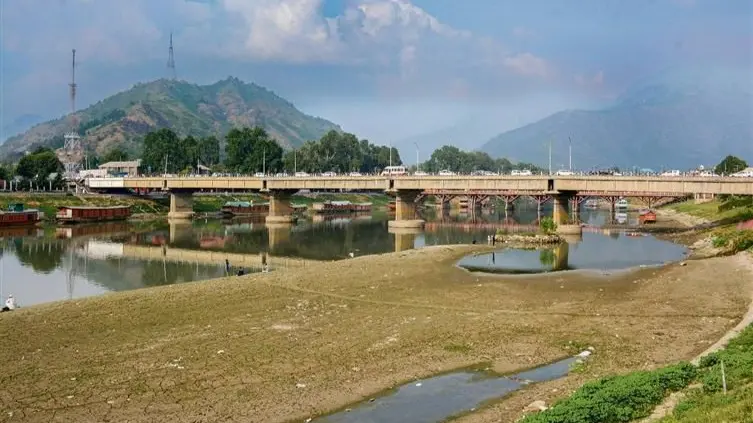 Kashmir Records Highest July Temperatures in 25 Years Amid Heat Wave