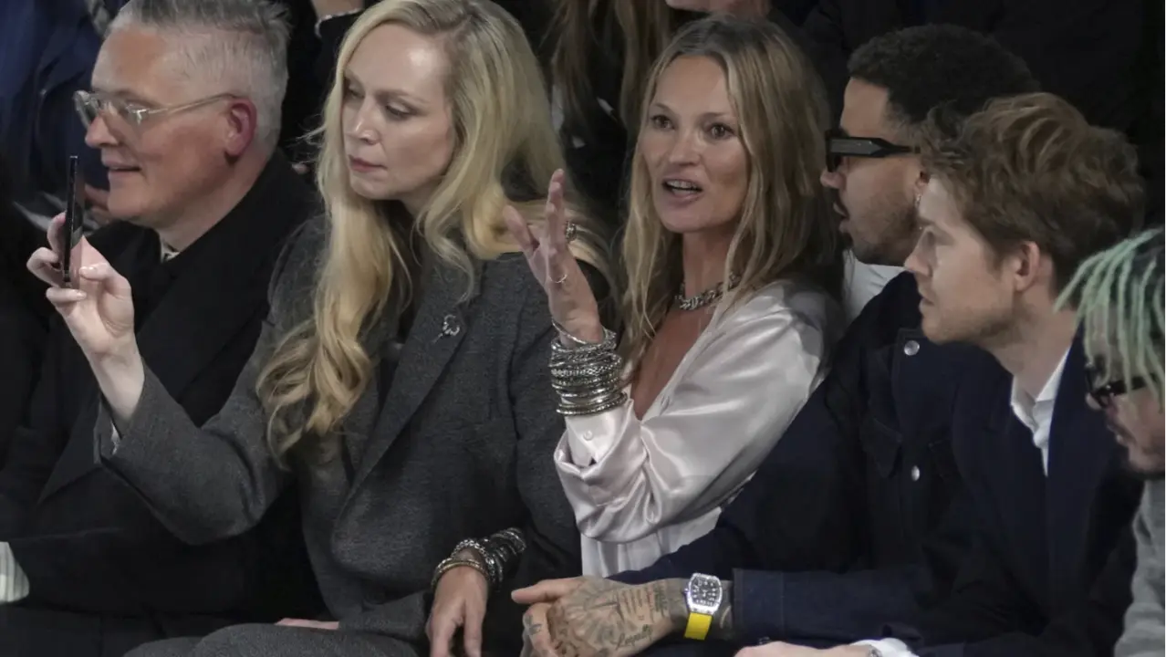 Kim Jones Sharpens VIP-Filled Dior Men's Fashion With A Structured, Masculine Recalibration Kate Moss at Paris Men's Fashion Week 2025.