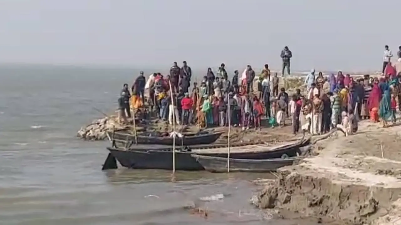 katihar boat capsized