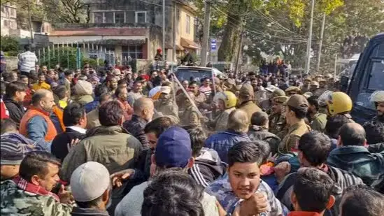 Katra Remains Shut for 5th Day Against Ropeway Project; BJP MLA Joins Protesters Katra Remains Shut for 5th Day Against Ropeway Project; BJP MLA Joins Protesters