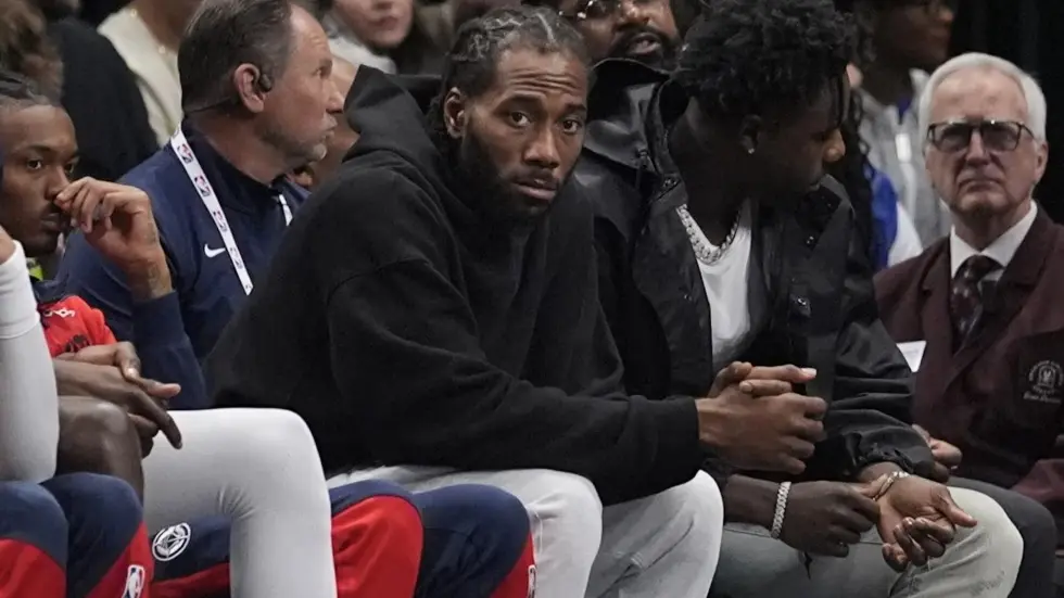 Clippers' Kawhi Leonard Upgraded To Questionable, Could Make Season Debut Saturday Against Atlanta Kawahi Leonard