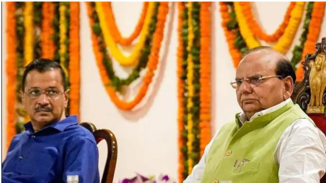 High Drama Before Poll Results: Delhi LG Orders Probe After BJP Objects to Nervous AAP's Poaching Charge Kejriwal with Delhi LG