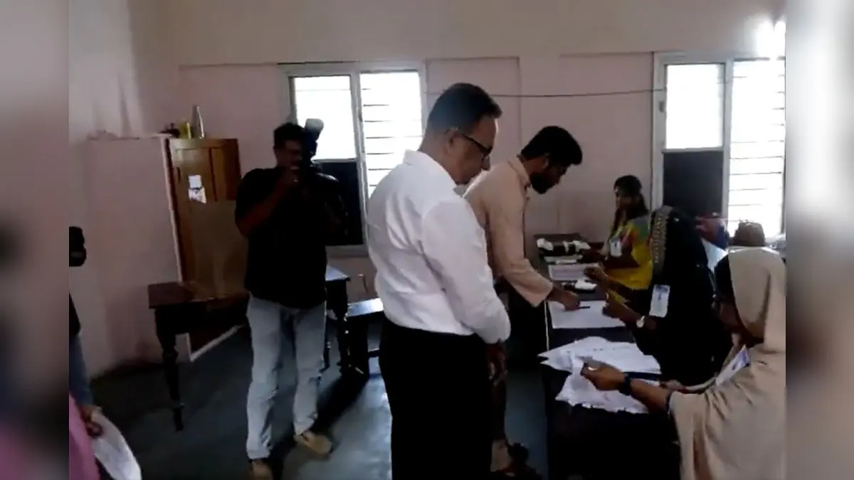 Kerala Local Body Elections: Phase-1 Polling Begins In 7 Districts, Second Phase on Dec 11