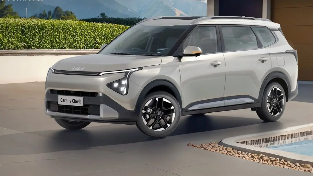 Kia Carens Clavis Unveiled in India