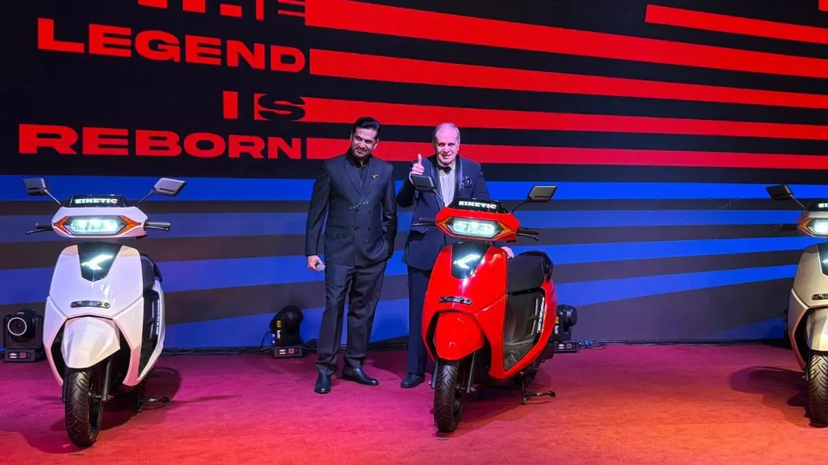 Kinetic DX EV Launched in India at ₹1.11 Lakh, Offers Range of Up to 116km Kinetic DX EV Scooter Launched in India