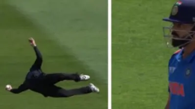 Kohli out caught by Phillips