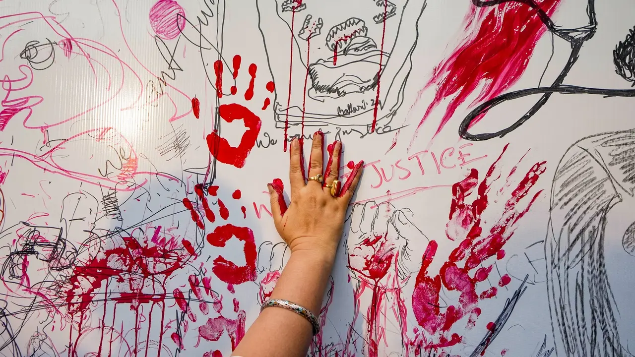 Bengaluru में श्रद्धा वॉल्कर जैसा कांड, पहले कत्ल फिर 30 टुकड़ों में काट दी लाश; फ्रिज में मिला शव Bengaluru Murder Case Imaginative pic