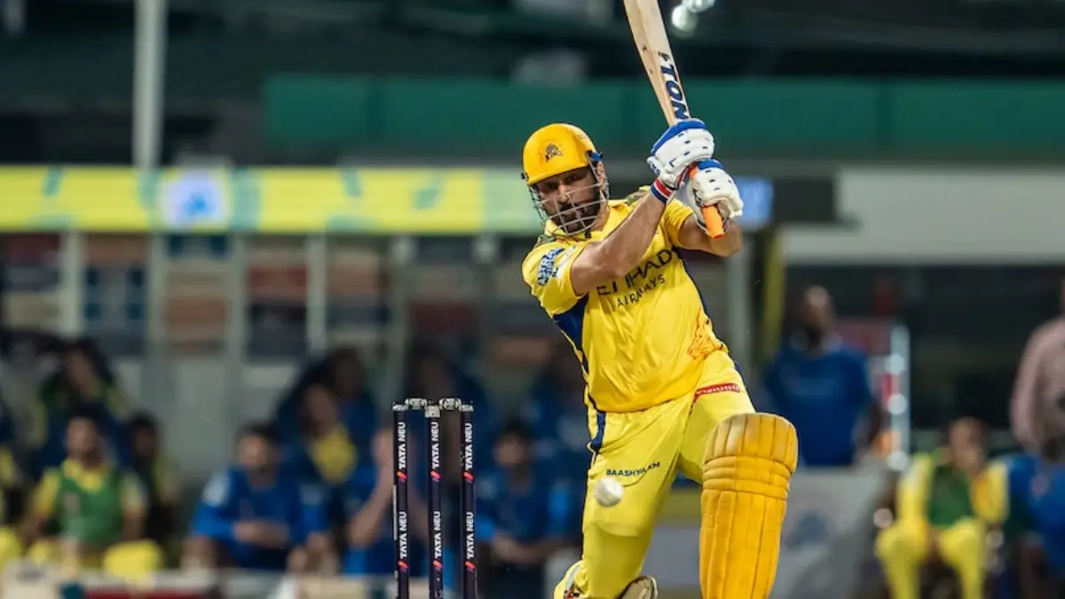 'Not Able to do it, Walk Away': MS Dhoni Asked to Take Call on His IPL Future After CSK Lose to RR Kris Srikkanth explodes over MS Dhoni's 'mess up'