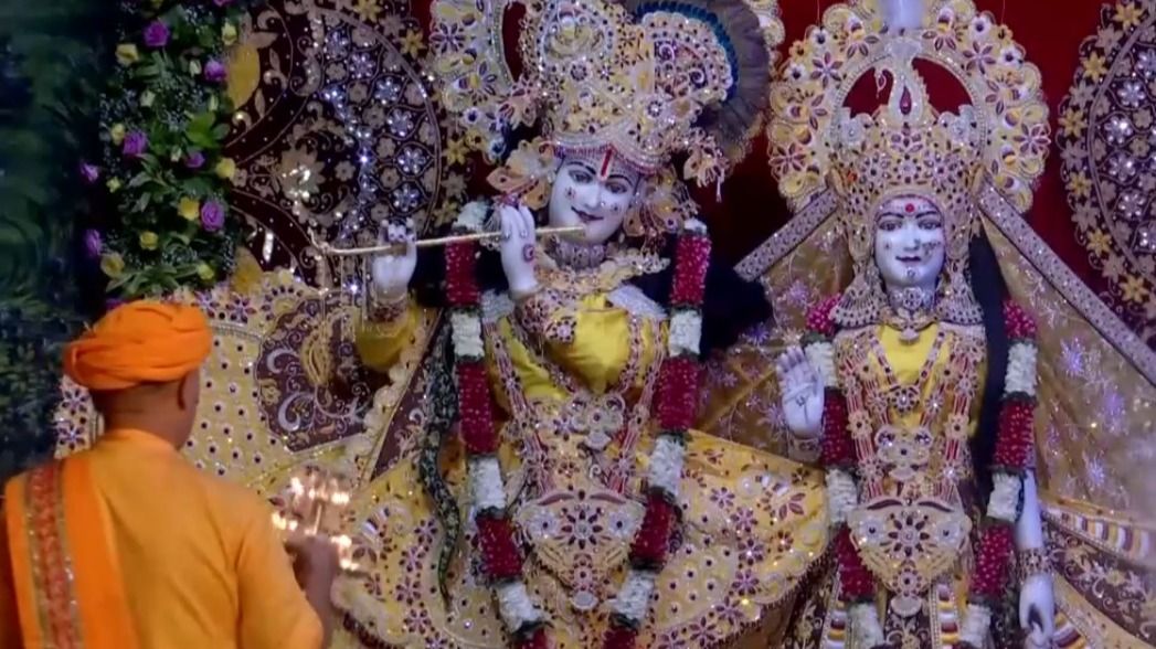 Mathura Decked Up for Janmashtami, Celebrations in Full Swing WATCH