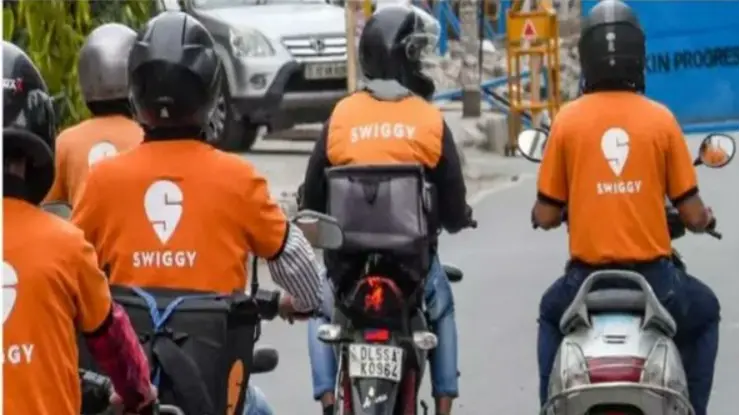 IPO-bound Swiggy launches 'XL' fleet to cater to bulk orders IPO-bound Swiggy launches 'XL' fleet to cater to bulk orders