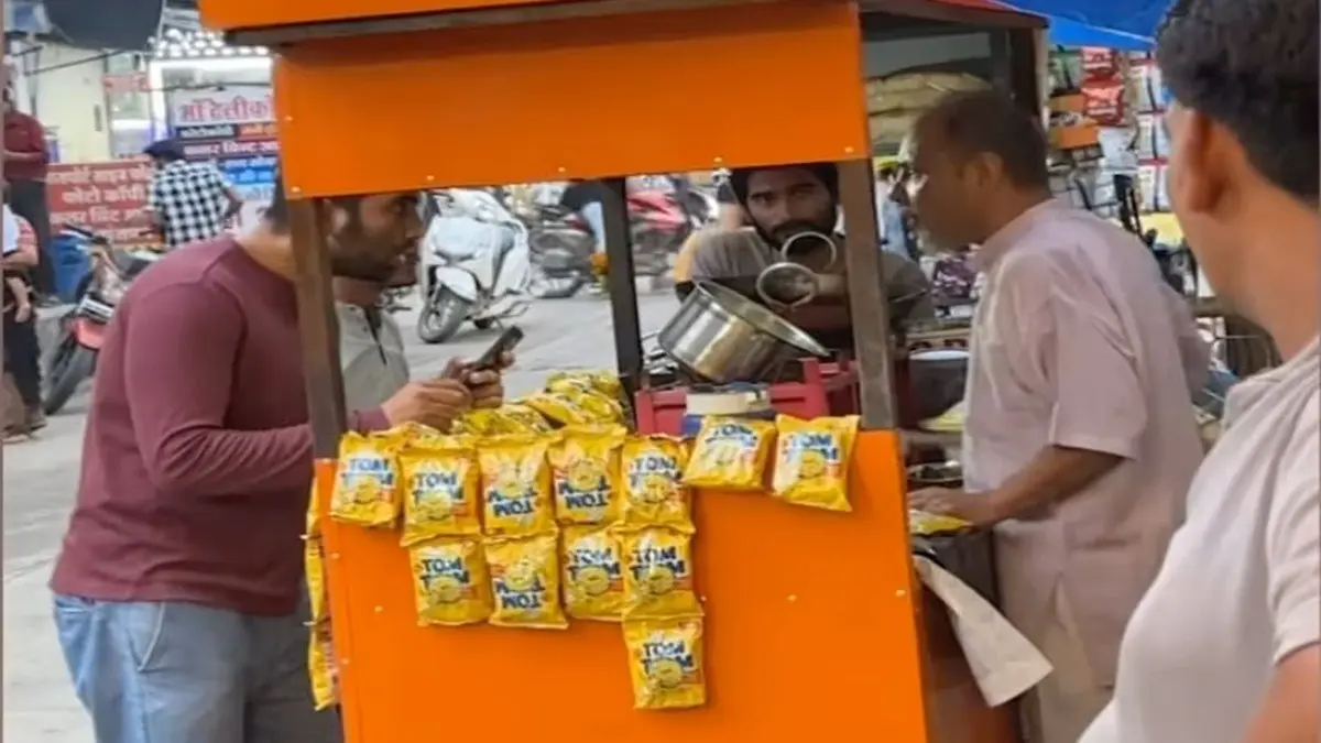 'Kya Hoti Hai Yeh Maggi?' – Thela Wala’s Desi Rant Sparks Viral Debate Online 'Kya Hoti Hai Yeh Maggi?' – Thela Wala’s Desi Rant Sparks Viral Debate Online