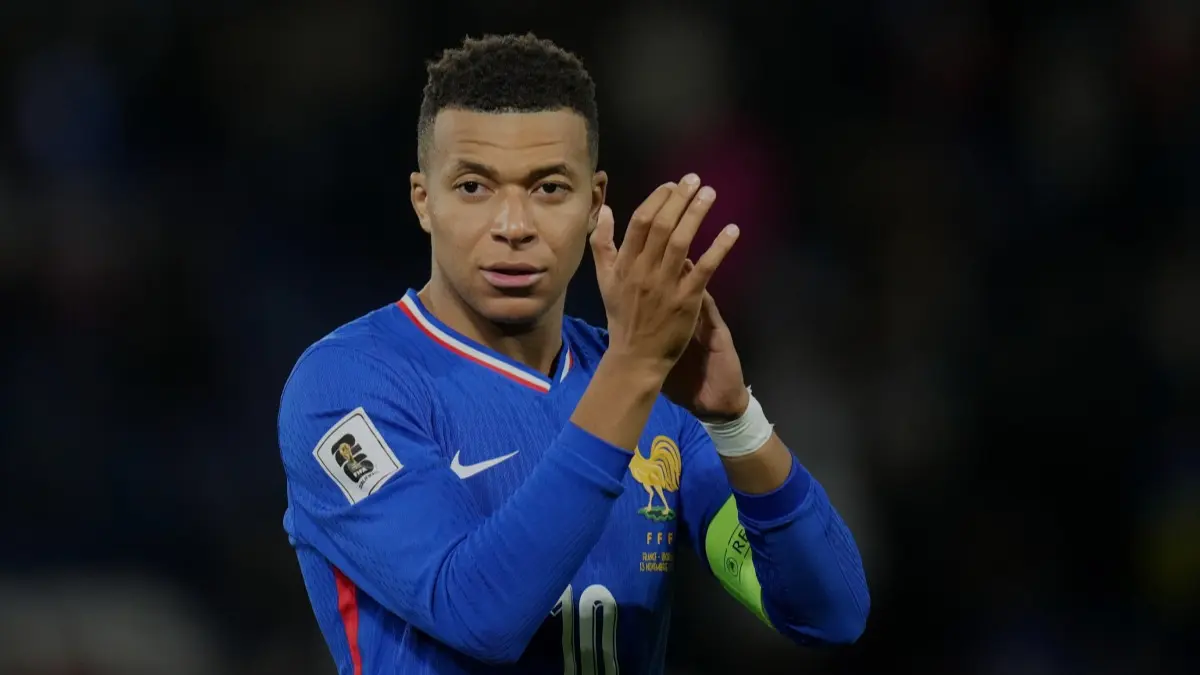 Former PSG Star Accuses Kylian Mbappe Of Receiving Special Treatment At The France National Team Kylian Mbappe