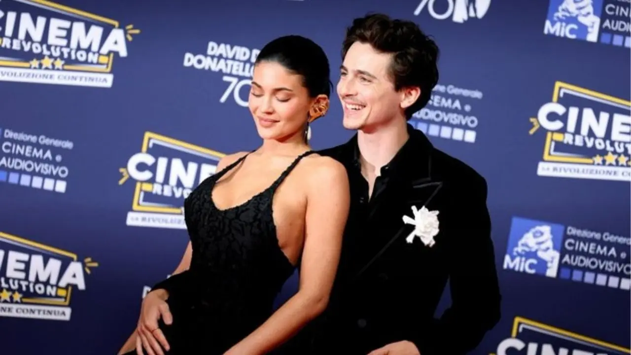 Fans Celebrate As 'Power Couple' Kylie Jenner-Timothée Chalamet Finally Make Their Red Carpet Debut Kylie-Timothée Finally Make Their Red Carpet Debut, Fans Rejoice