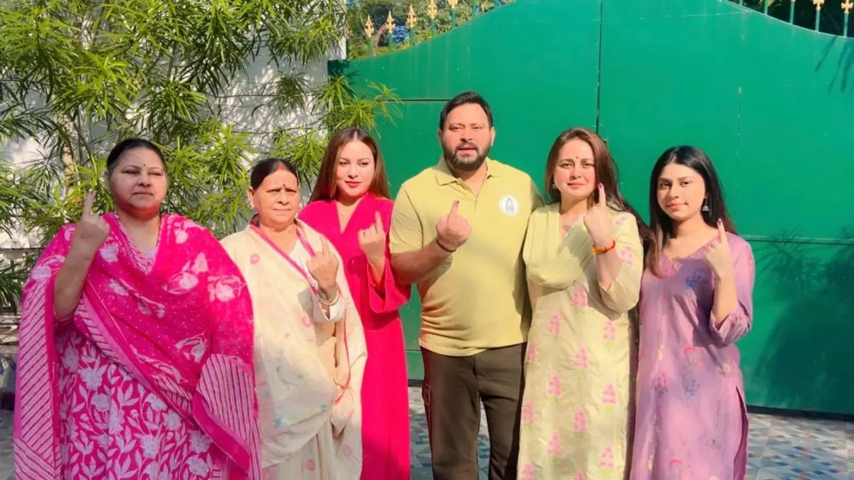7 बेटी और 2 बेटे, लालू प्रसाद यादव के परिवार की पूरी लिस्ट, जानें कौन क्या करता है Lalu Yadav Family