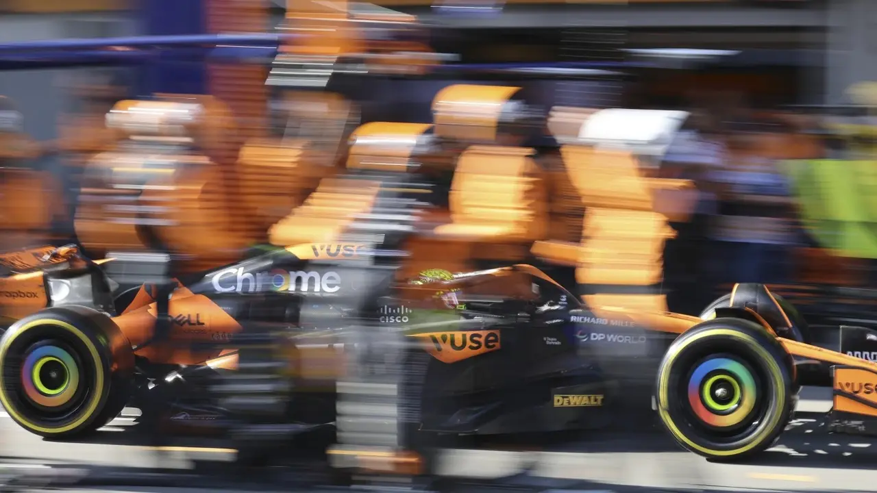 McLaren Looking To Put Pressure On Max Verstappen As Singapore Grand Prix Weekend Gets Underway Lando Norris makes a pit stop.