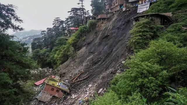 Helpline Numbers Issued After Massive Landslide Hit Kerala's Wayanad ...