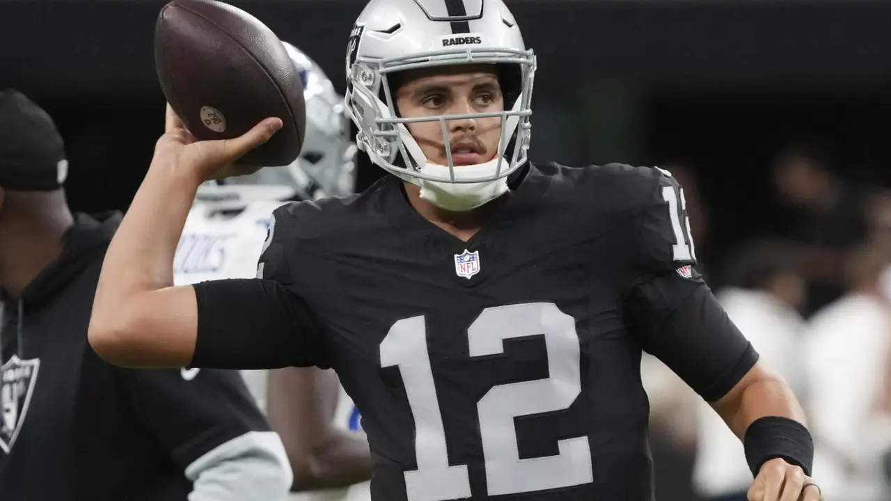 Las Vegas' starting quarterback situation remains uncertain as Raiders fall 27-12 to Cowboys Las Vegas' starting quarterback