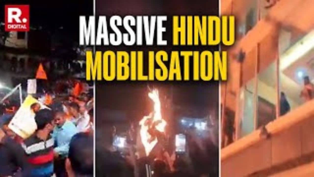 Lathi Charge In Kolkata Amid Massive Protests Condemning Dipu Chandra Das' Lynching