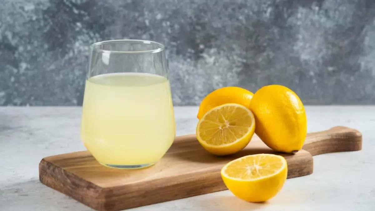 Lemon Water drink 