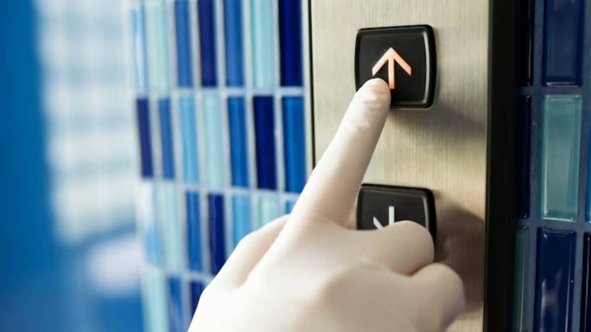 How To Use Lift Buttons: लिफ्ट बुलाने के लिए ऊपर-नीचे वाले 2 बटन क्यों ...