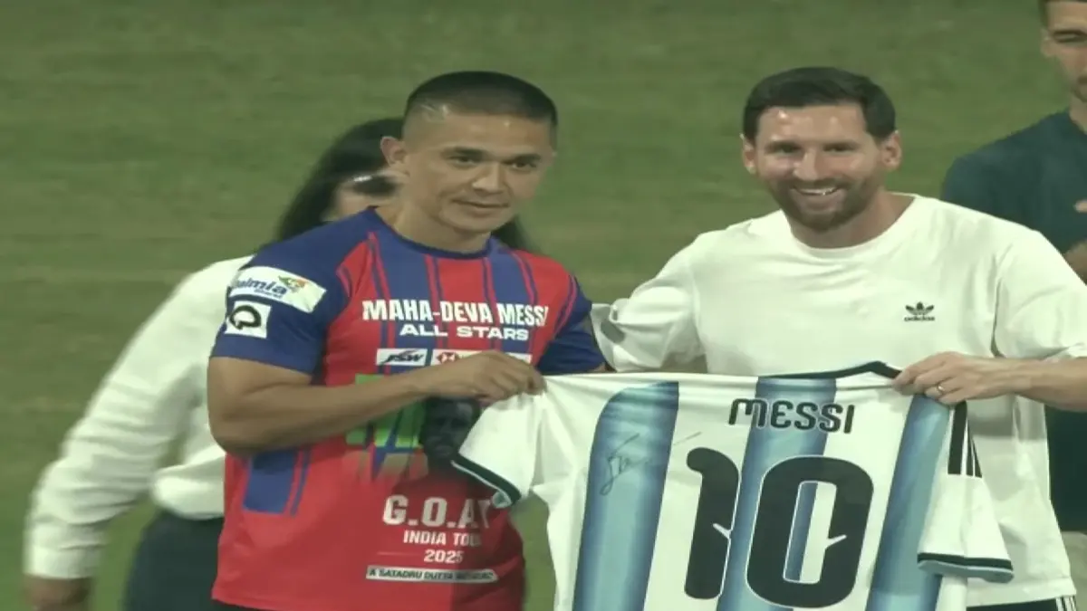 Lionel Messi and Sunil Chhetri