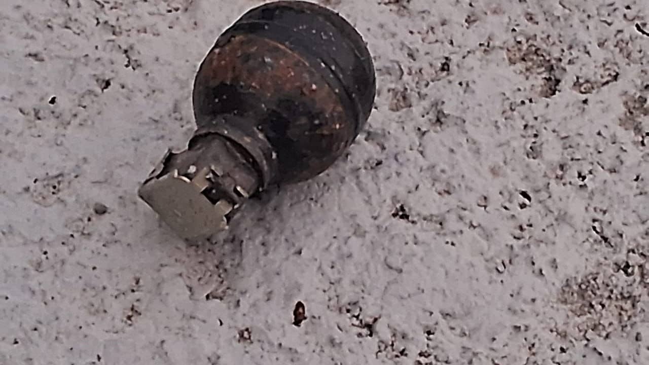 Suspected Grenade Attack Near Police Post in Baramulla, Search Ops Underway