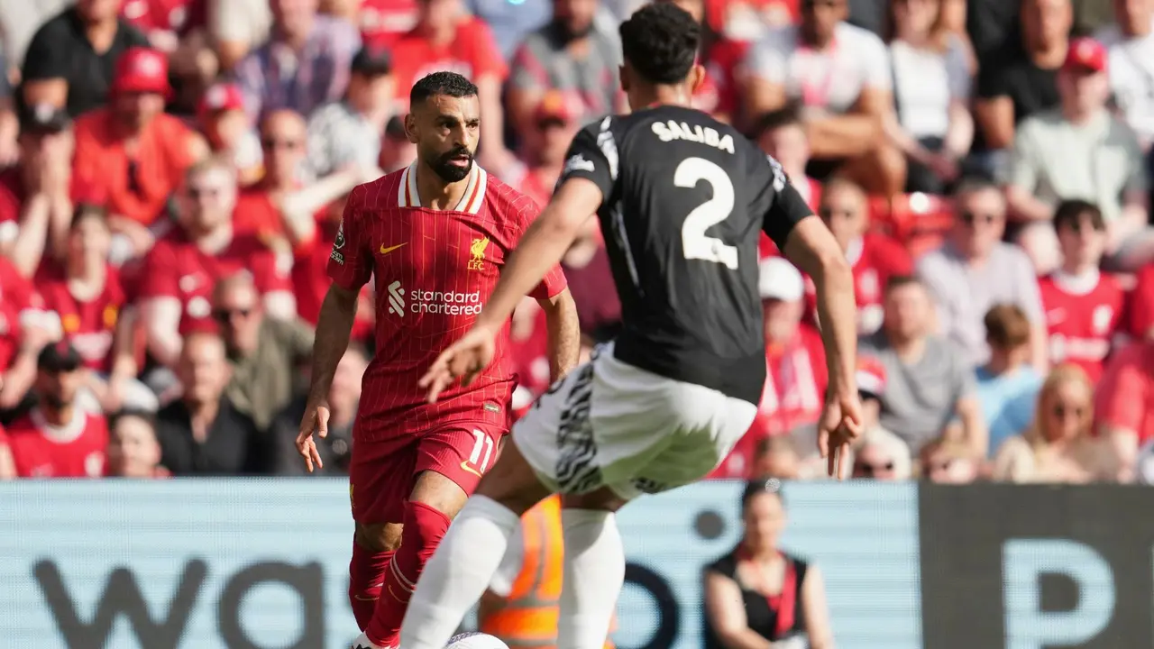 Premier League: Liverpool Held to 2-2 Draw by Ten-men Arsenal, No Clarity Yet Over UEFA Champions League Spots Liverpool Arsenal