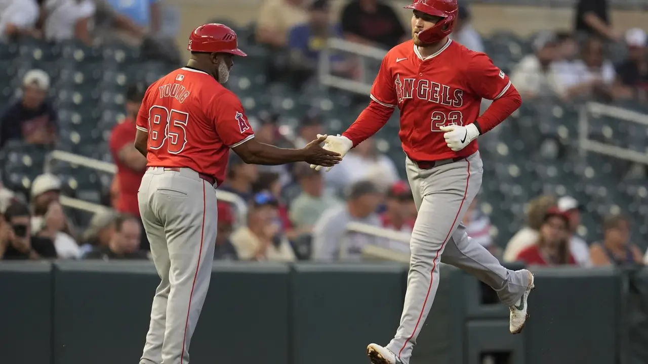 Detmers works 6 strong innings, Drury and Kavadas hit HRs as Angels beat the struggling Twins 6-2 Los Angeles Angels vs Minnesota Twins