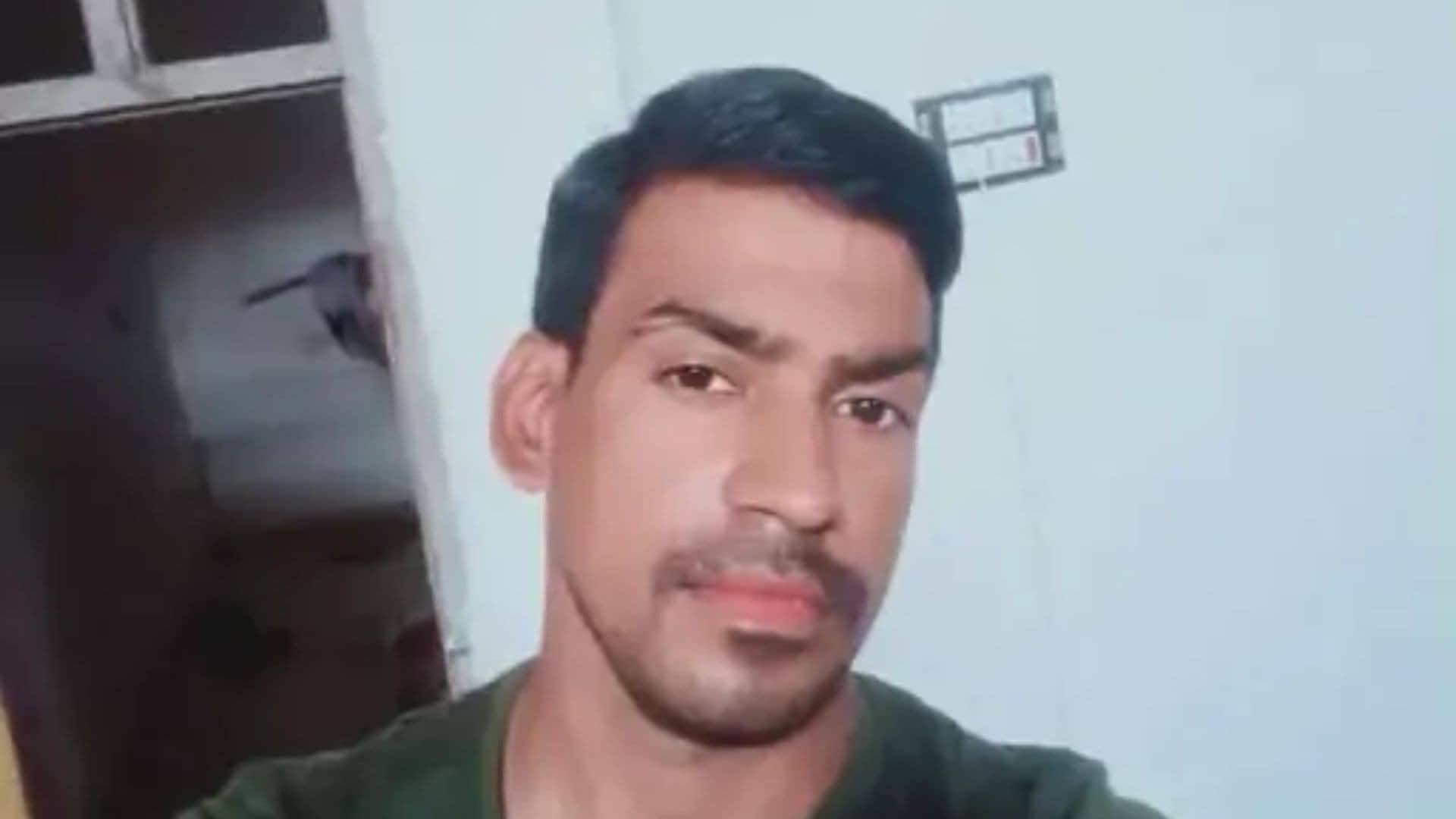 lucknow police constable deepak kumar dies suspected heart attack 